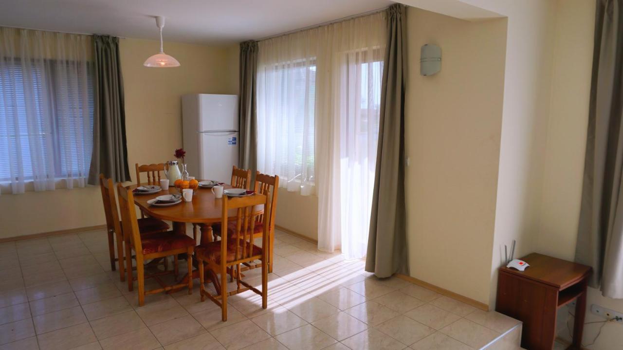 Вила Помело - Family Villa Pomelo Bŭlgarevo Dış mekan fotoğraf