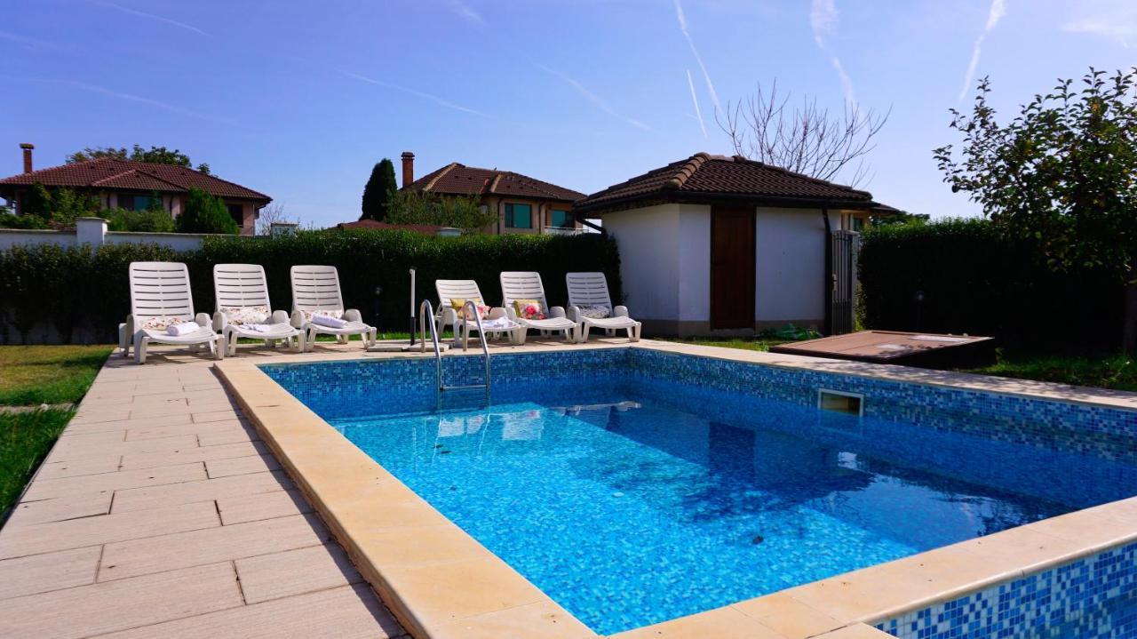 Вила Помело - Family Villa Pomelo Bŭlgarevo Dış mekan fotoğraf
